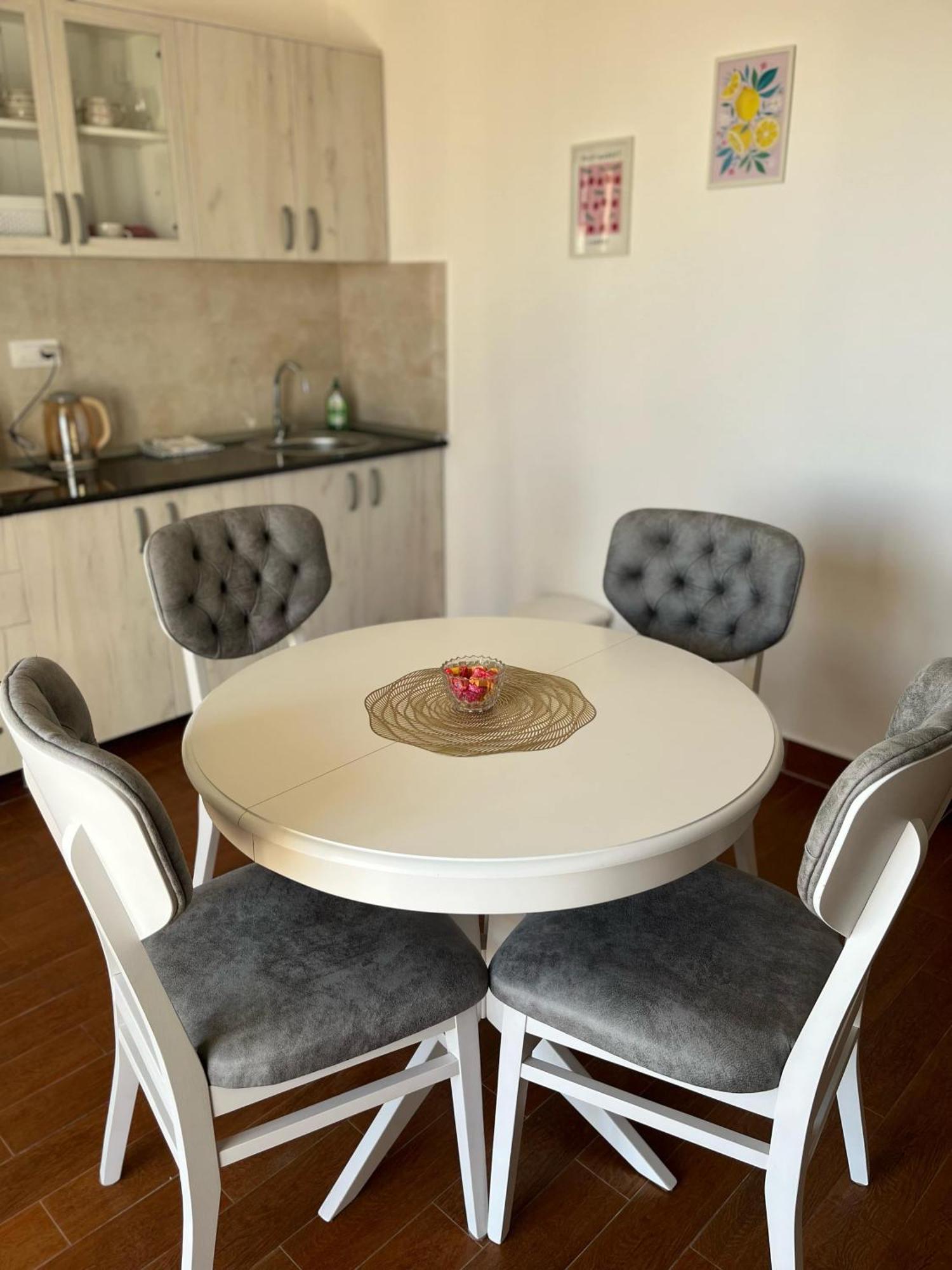 Surcin Apartment Ledine المظهر الخارجي الصورة